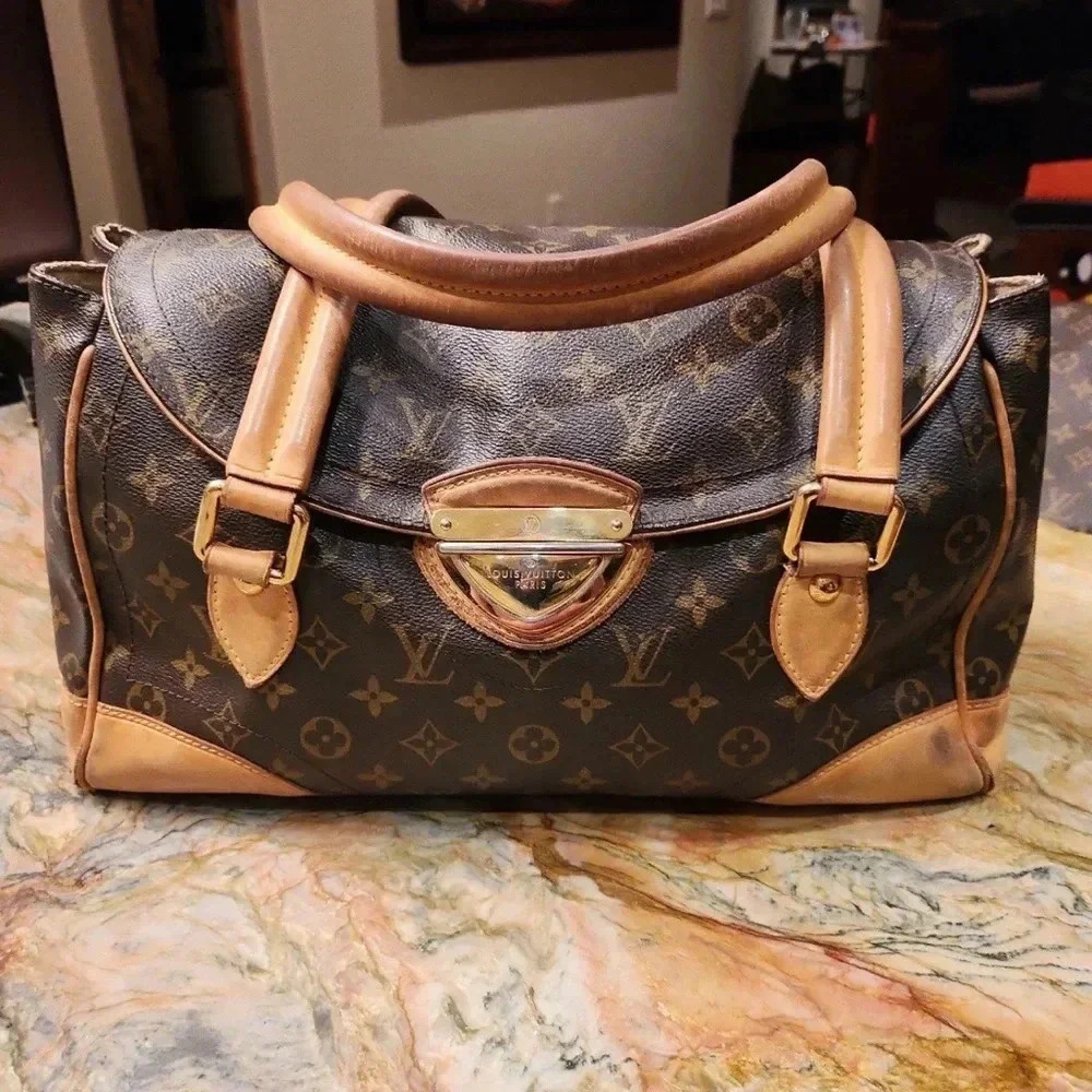 Louis Vuitton Beverly GM Shoulder Bag Monogram Pushlock